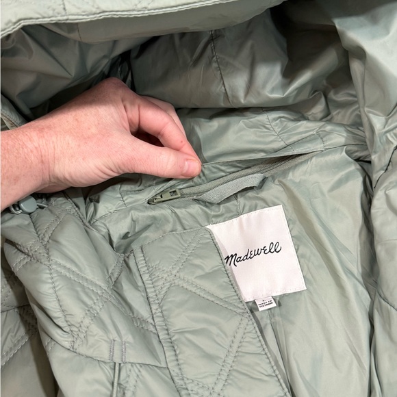 Madewell Airpuff Quilted Packable Puffer Jacket - Picture 8 of 10